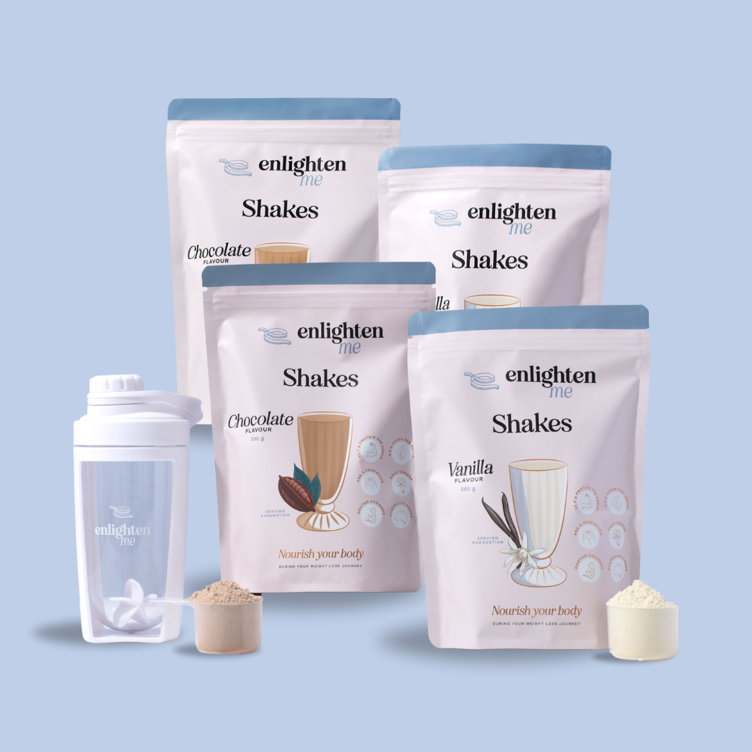 The Enlighten Me Shakes Complete Bundle High Protein Meal Replacement Shakes for Weight Loss. Consisting of one shaker, 2 bags of Chocolate and 2 bags of Vanilla. Picture shows an example of the chocolate and vanilla powders in scoops. 